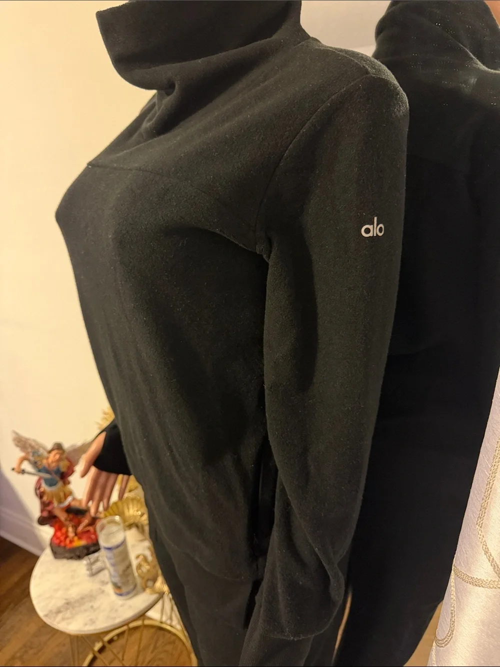 ALO Yoga Black Turtleneck Cowl Sweater